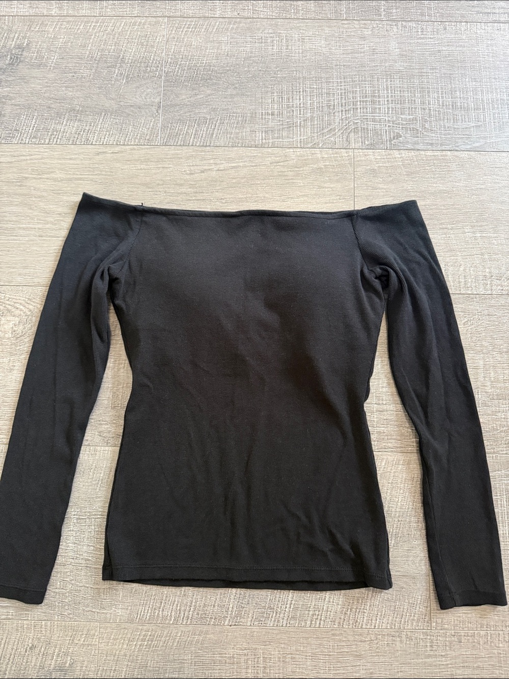 Off-Shoulder Long Sleeve Women's Top - Black